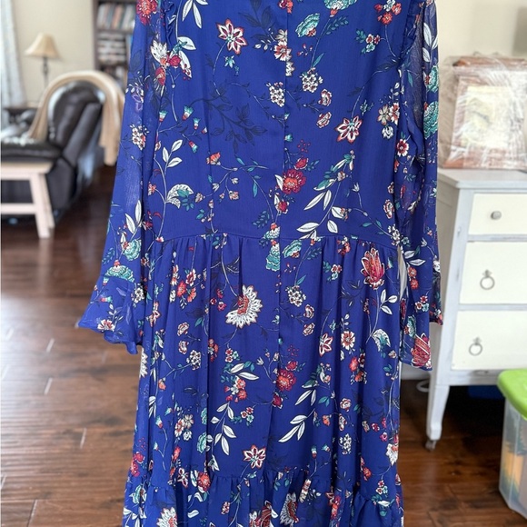 NWT! CALVIN KLEIN Blue, Red, White, and Black Ruffle Hem Floral Dress - Size 14 - Picture 7 of 11